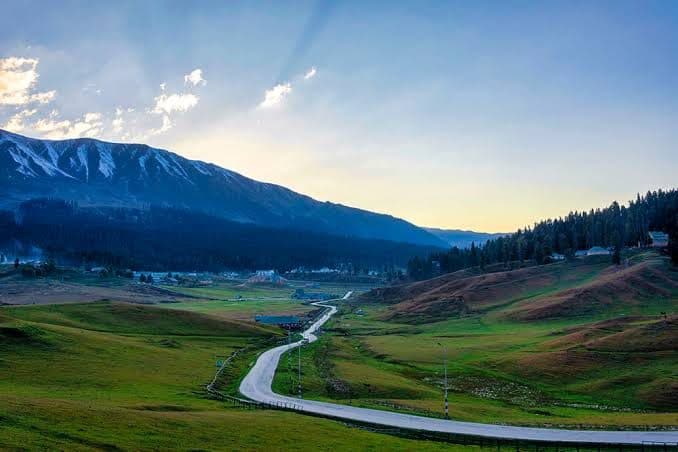 Srinagar & Gulmarg Duo